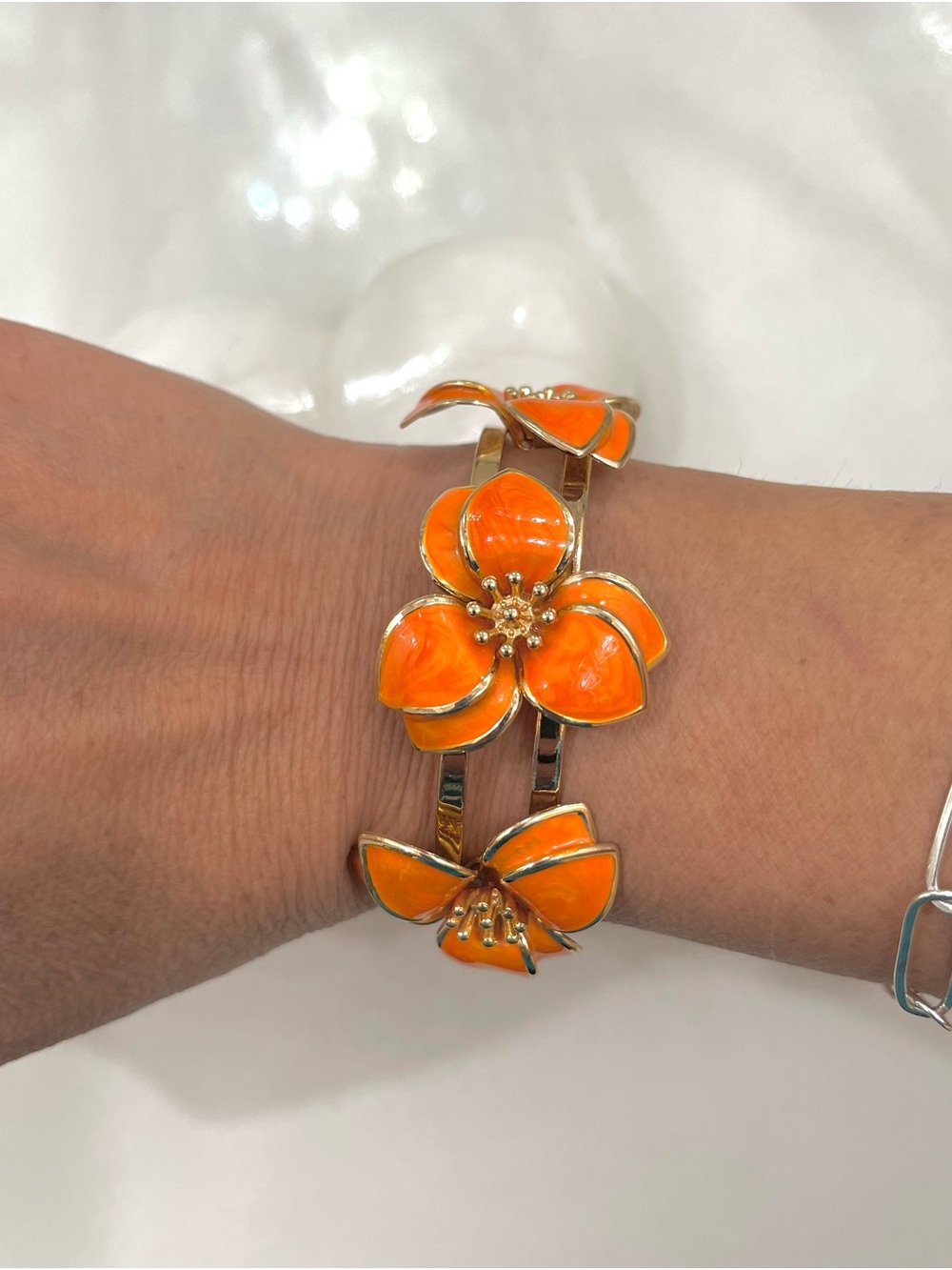 Pretty Enamel Floral Link Bracelet - Women Jewelry